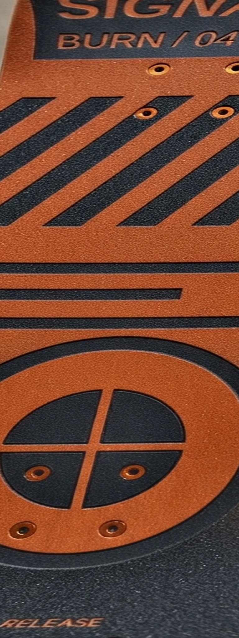 Signal Burn original Breakline deck graphic